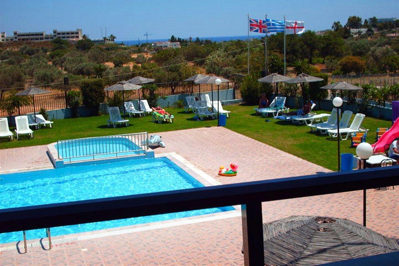 Rose Aparthotel *